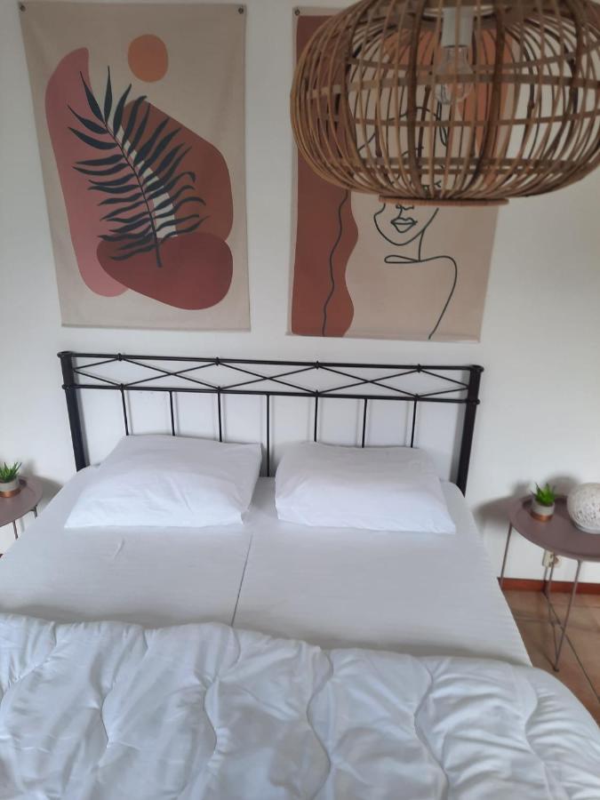 Waterhuis Friesland Oudwoude Bagian luar foto